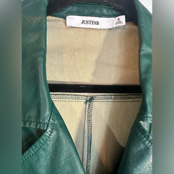 Emerald green faux leather jacket silver hardware size small Justen - Picture 4 of 6